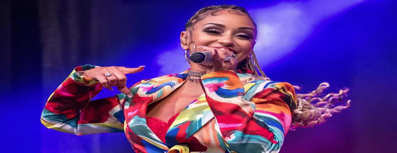 Mýa - Famous Vegan Singer and Musicians