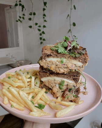 french fries At Plant Vibes Cafe St In Bowen Hills