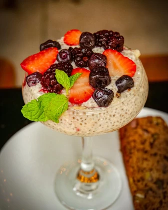 Fruit Drink At Beelman's In Los Angeles