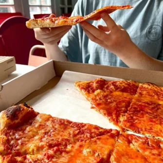 Vegan Pizza At Screamer's Pizzeria