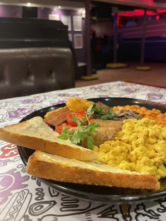 Vegan Food At The Moon In Cardiff