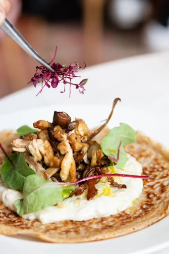 Vegan Food At LINNAEAN In London