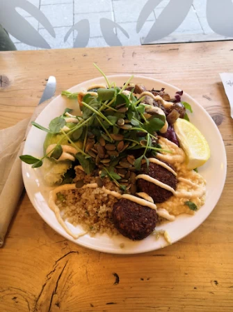 Vegan Food At Cafe Thrive In Southampton