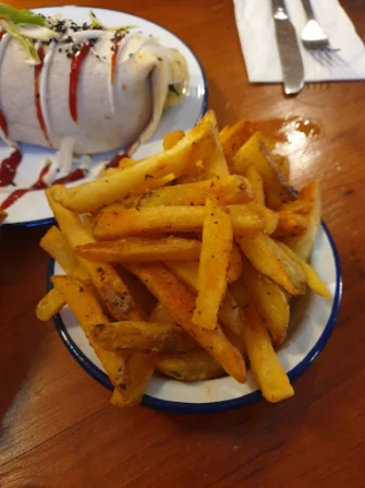 Vegan Food At The Golden Fleece In Nottingham