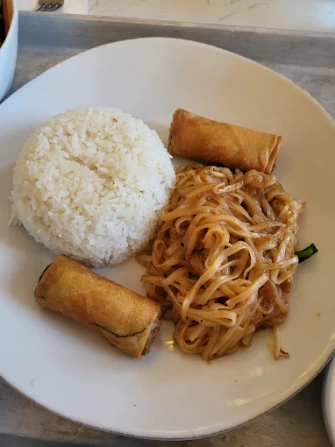 Vegan Food At Araya's Place - University District In Seattle