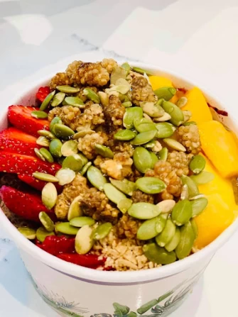 Vegan Food At Plantiful Superfoods In Kirkland