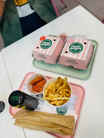 Vegan Food At Neat Burger - Dubai Mall In Dubai