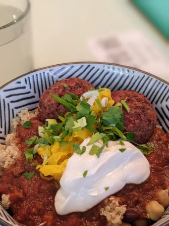Vegan Food At Le Botaniste - Schuman In Brussels