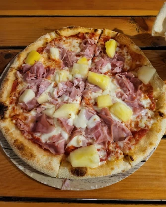 Veg Food At Claudio’s Pizzas In Sliema