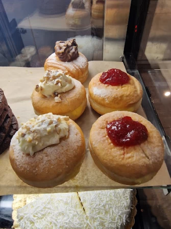 Veg Food FREDS At In Mellieha