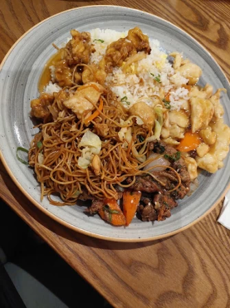 Veg Food At Ping’s Dynasty In Victoria
