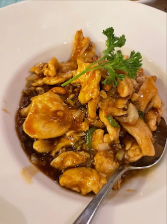 Veg Food At Ping’s Dynasty In Victoria