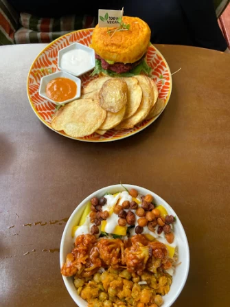 Vegan Food At Dulcinea Café Vintage In Cali