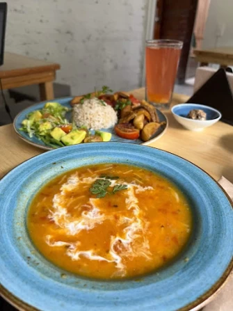 Vegetarian Food At Alma & Café In Cali