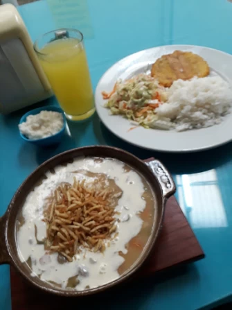 Vegetarian Food At Doña Maria In Cali