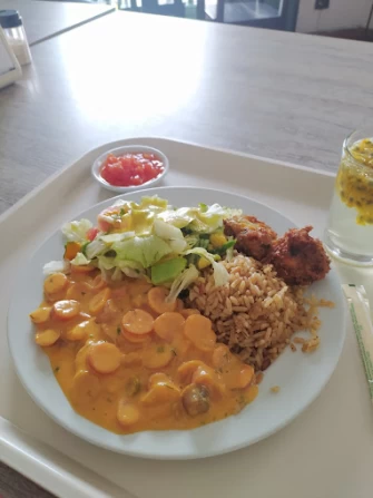Vegetarian Food At Nutricentro El Vegetariano In Cali