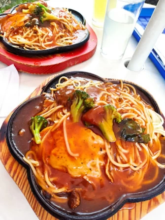 vegetarian Food At Good Affinity In Cuenca
