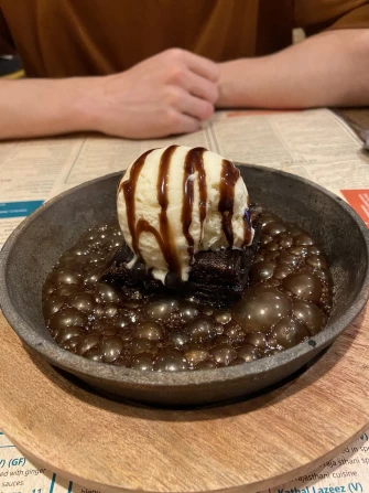 Sizzling chocolate brownie