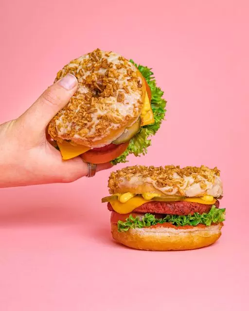 burger At Brammibal's Donuts - Maybachufer In Berlin